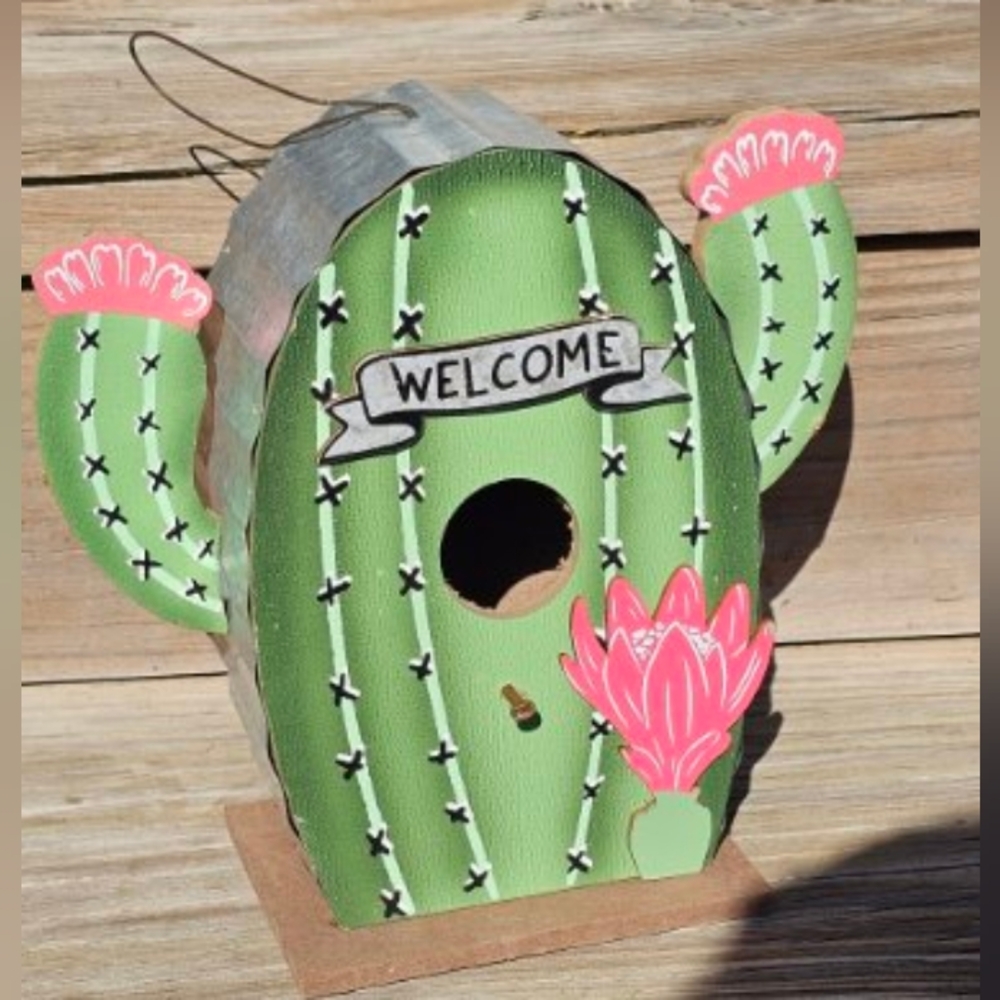Birdhouse Galvenized CACTUS NWT